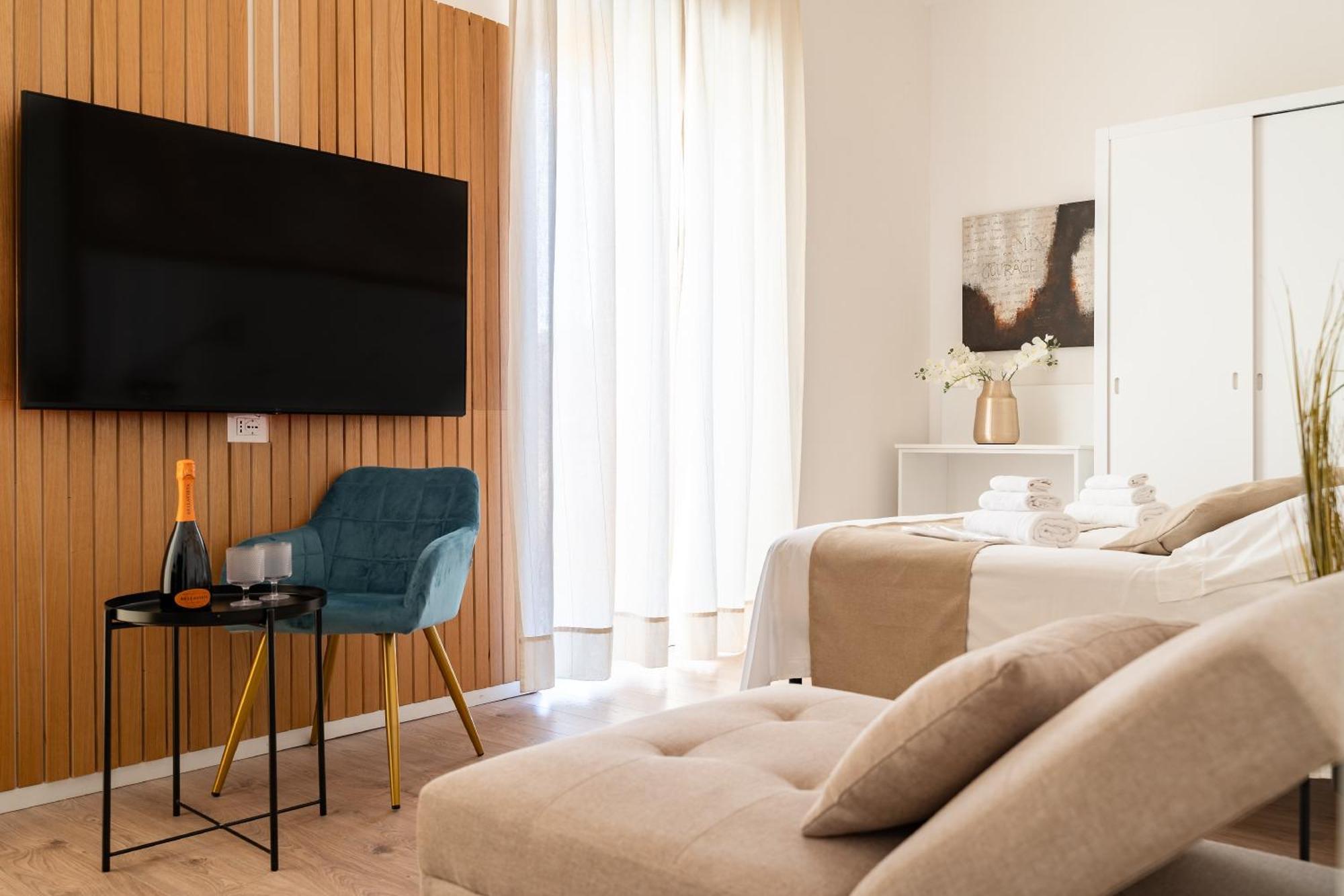 New Elegance Suites Guesthouse Oristano Buitenkant foto