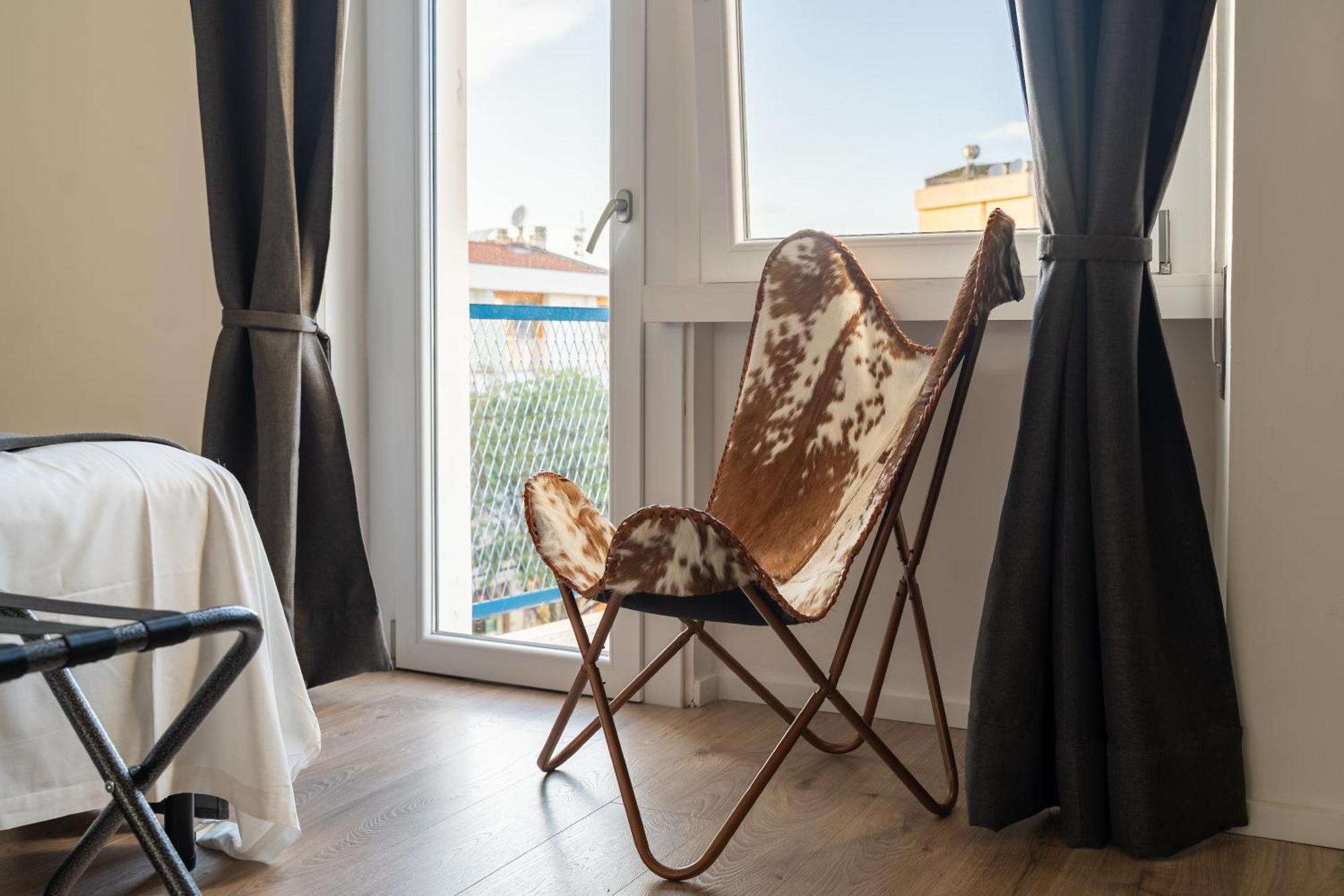 New Elegance Suites Guesthouse Oristano Buitenkant foto